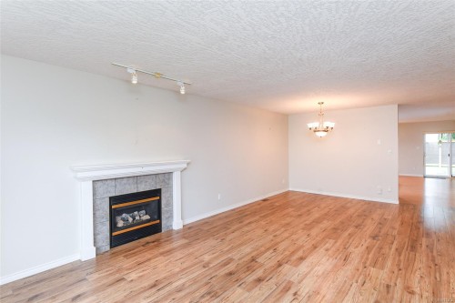 2261 Murrelet Dr, Comox, BC 