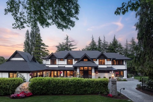 3375 Ripon Rd, Oak Bay, BC 