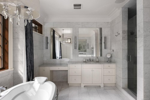 3375 Ripon Rd, Oak Bay, BC 
