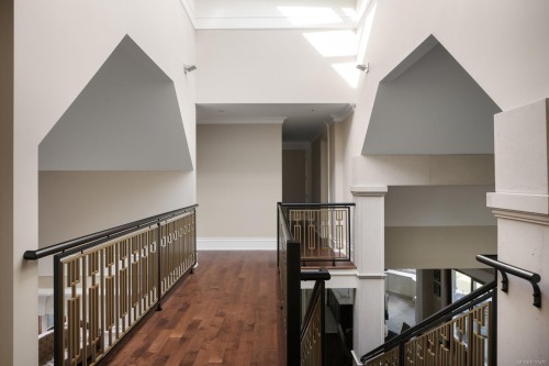 3375 Ripon Rd, Oak Bay, BC 