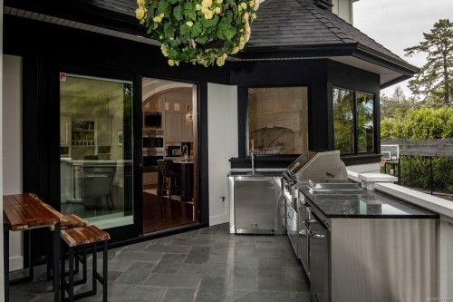 3375 Ripon Rd, Oak Bay, BC 