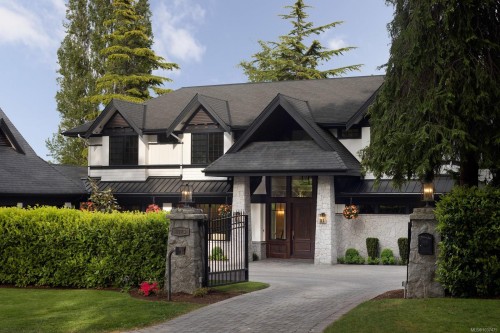 3375 Ripon Rd, Oak Bay, BC 
