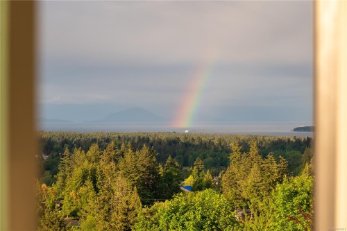 #101-2302 Arbot Rd, Nanaimo, BC 
