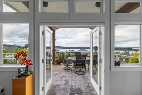 605 Stevens Pl, Ladysmith, BC 
