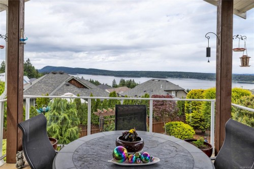 605 Stevens Pl, Ladysmith, BC 