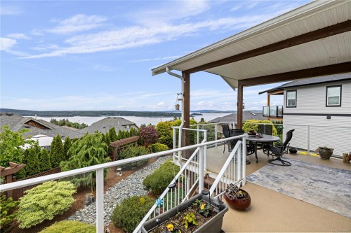 605 Stevens Pl, Ladysmith, BC 