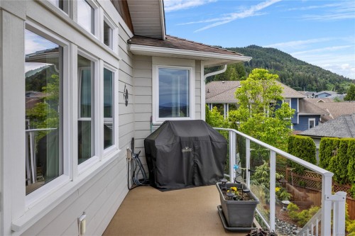 605 Stevens Pl, Ladysmith, BC 