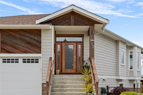 605 Stevens Pl, Ladysmith, BC 