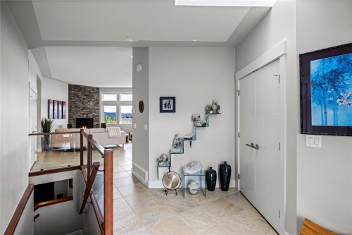 605 Stevens Pl, Ladysmith, BC 