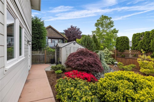 605 Stevens Pl, Ladysmith, BC 