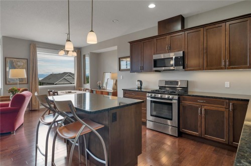 885 Timberline Dr, Campbell River, BC 