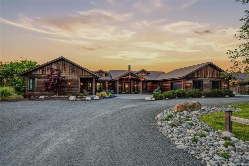 859 Andreef Rd, Qualicum Beach, BC 