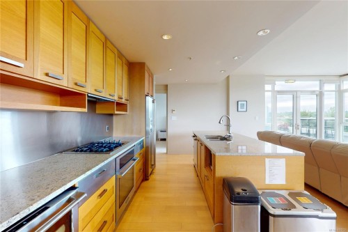 PH2-365 Waterfront Cres  Victoria, BC V8T 0A6