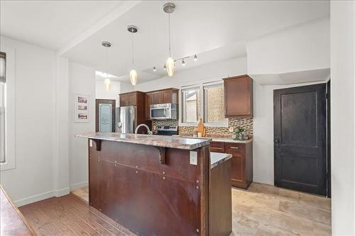 1001 Jessie Ave, Winnipeg, MB 