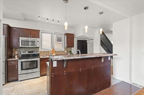 1001 Jessie Ave, Winnipeg, MB 