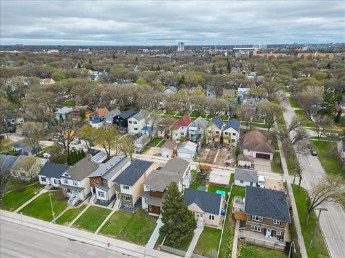 1001 Jessie Ave, Winnipeg, MB 
