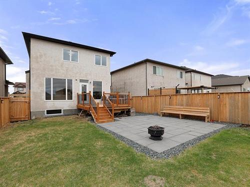 59 Kilroy St, Winnipeg, MB 