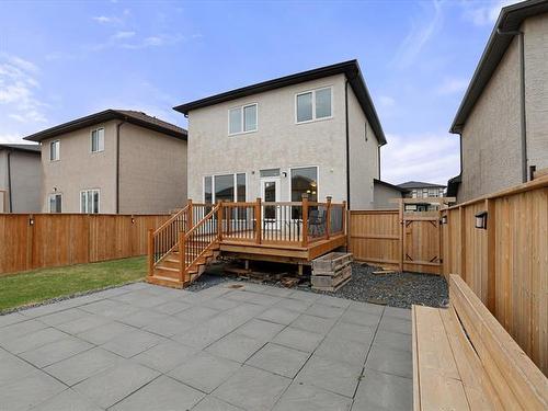 59 Kilroy St, Winnipeg, MB 