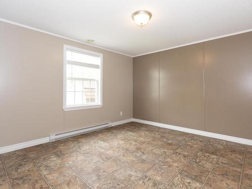 25 Pinehurst Street, Amherst, NS 