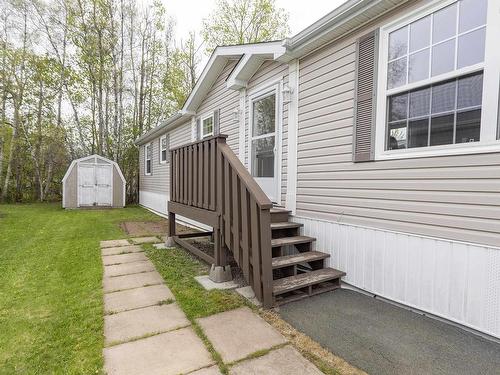 25 Pinehurst Street, Amherst, NS 