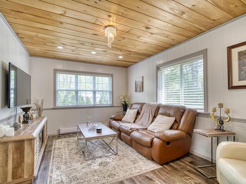 245 Forest Drive, Hemford, NS 