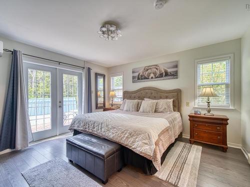 245 Forest Drive, Hemford, NS 