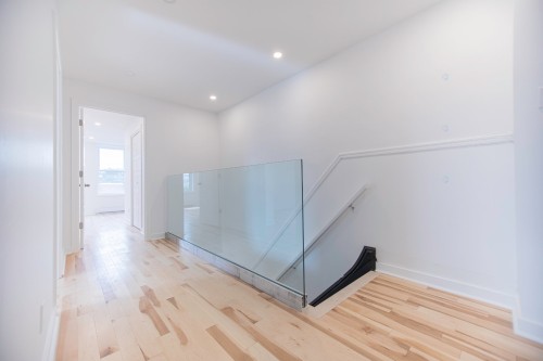 Passageway - 6205 Rue De St-Vallier, Montréal (Rosemont/La Petite-Patrie), QC - Indoor Photo Showing Other Room