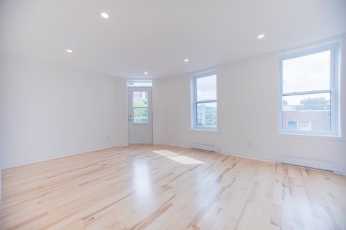 Master Bedroom - 6205 Rue De St-Vallier, Montréal (Rosemont/La Petite-Patrie), QC - Indoor Photo Showing Other Room