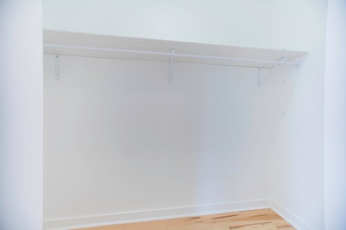 Closet - 6205 Rue De St-Vallier, Montréal (Rosemont/La Petite-Patrie), QC - Indoor