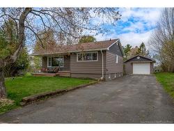 760 McEvoy ST  Fredericton, NB E3A 3B7