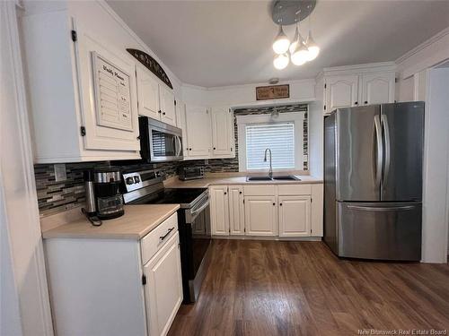 433 Pleasant Dr, Minto, NB 