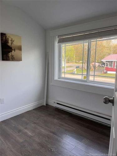 433 Pleasant Dr, Minto, NB 