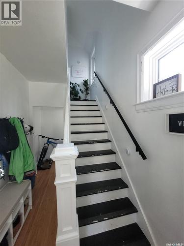916 6Th Avenue N, Saskatoon, SK 