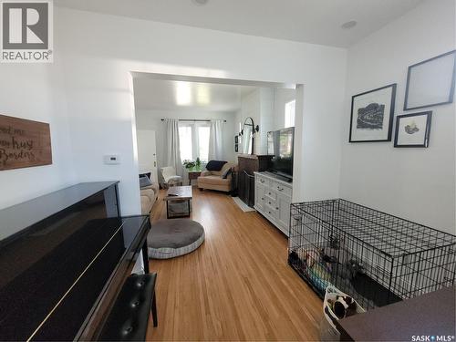 916 6Th Avenue N, Saskatoon, SK 