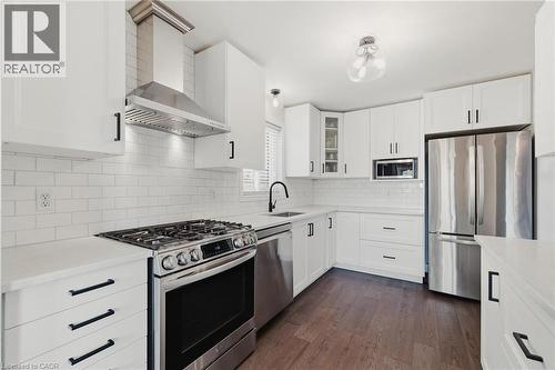 113 Hollyridge Crescent, Kitchener, ON - Indoor Photo Showing Kitchen With Stainless Steel Kitchen With Upgraded Kitchen