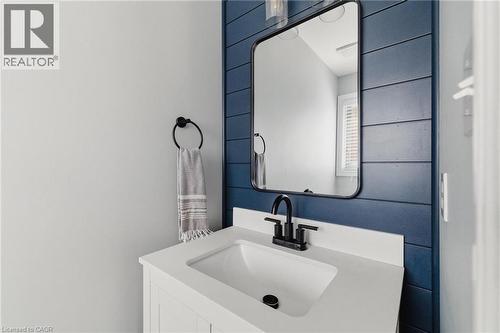 113 Hollyridge Crescent, Kitchener, ON - Indoor Photo Showing Bathroom