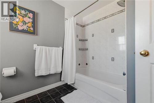 113 Hollyridge Crescent, Kitchener, ON - Indoor Photo Showing Bathroom