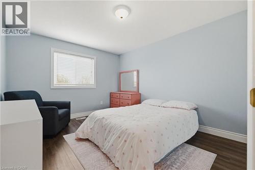 113 Hollyridge Crescent, Kitchener, ON - Indoor Photo Showing Bedroom