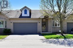 49 RIVEROAKS DRIVE Hamilton, ON L0R 1W0