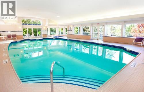 4520 Gallaghers Lookout Unit# 4, Kelowna, BC - Indoor Photo Showing Other Room With In Ground Pool