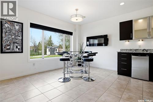 2431 Linner Bay, Regina, SK - Indoor