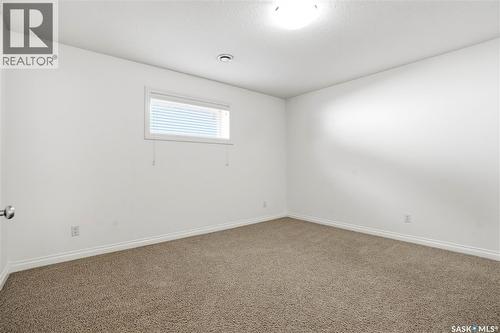 2431 Linner Bay, Regina, SK - Indoor Photo Showing Other Room
