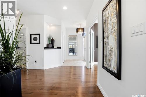 2431 Linner Bay, Regina, SK - Indoor Photo Showing Other Room