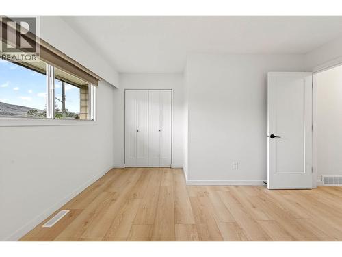 1946 Tranquille Road Unit# 9, Kamloops, BC - Indoor Photo Showing Other Room