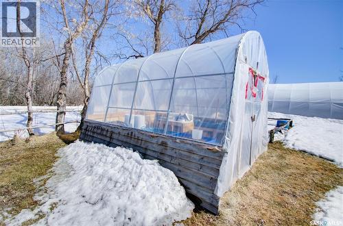 120 1St Avenue E, Love, SK - Outdoor