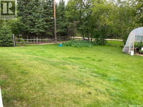 120 1St Avenue E, Love, SK - Outdoor