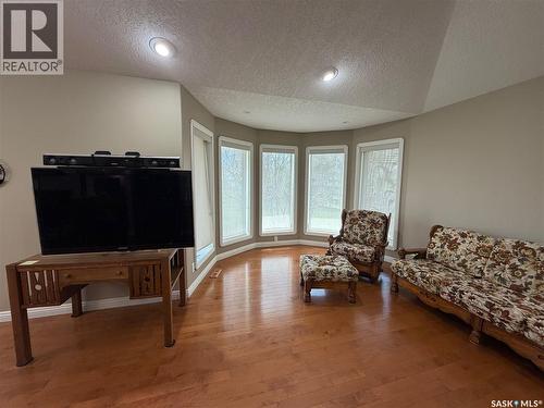 Kolody Acreage, Auvergne Rm No. 76, SK 