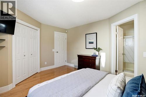 239 Scissons Court, Saskatoon, SK - Indoor Photo Showing Bedroom