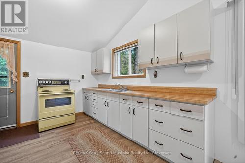 37 Smithpine Crescent, Mckellar, ON 