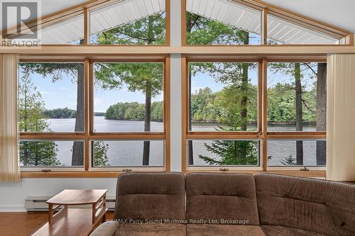 37 Smithpine Crescent, Mckellar, ON 